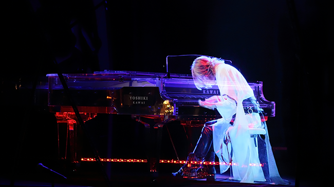 yoshiki-piano-hologram