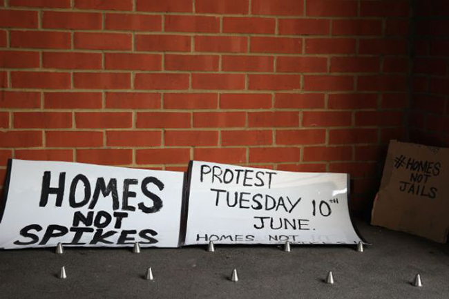 london-homeless-spikes2