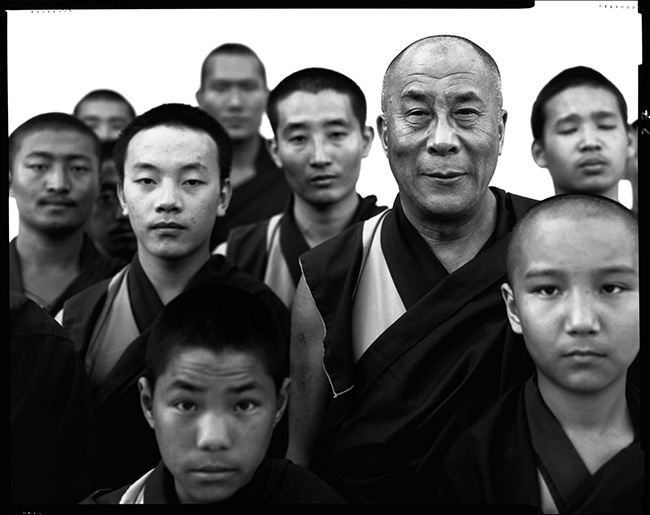 dalai-lama-por-richard-avedon