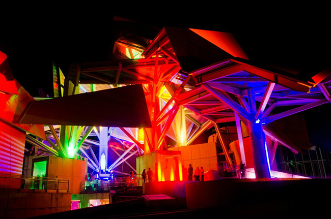 Frank-Gehry-Biomuseo-Exclama