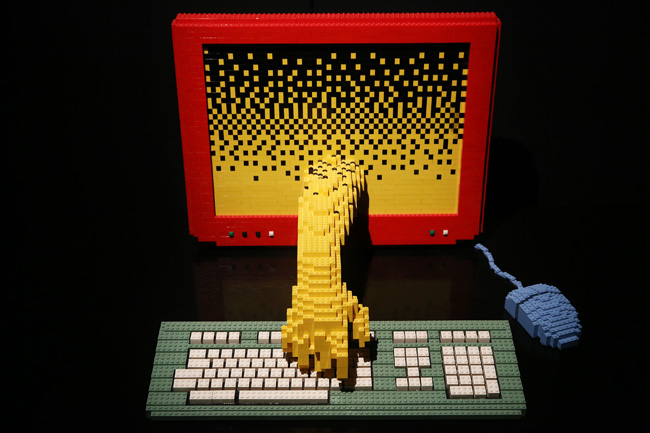 Art Of The Brick Press Preview