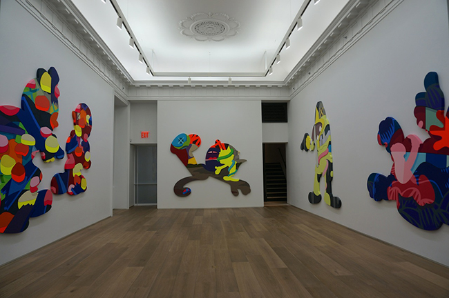 Kaws-Perrotin-NYC-AM-42