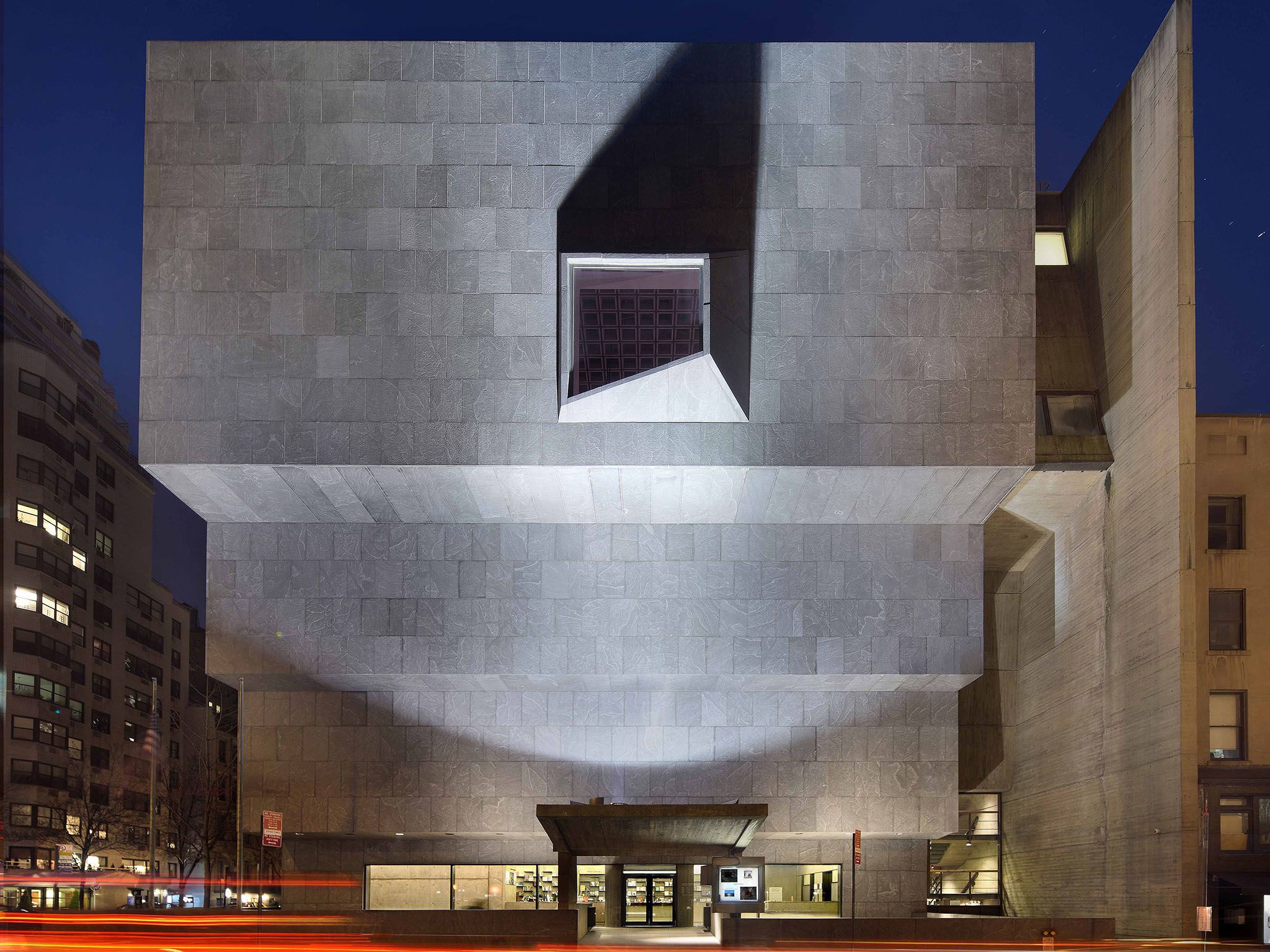 55429f931de31e1b0fee4727_breuer-building-2015-met-cr-ed-lederman