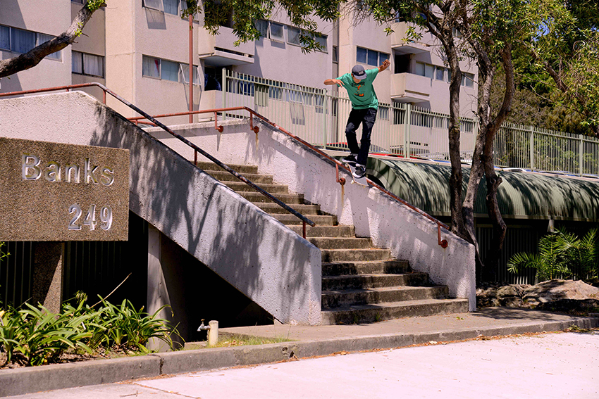 LouieLopez_BS Smith Grind_fotoMapstone