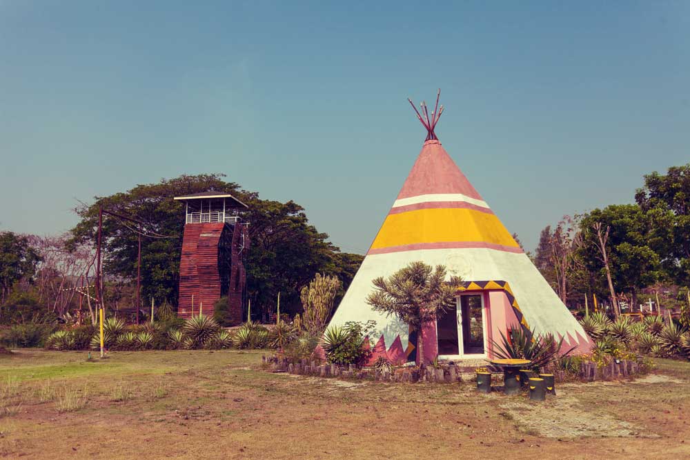 glamping_teepee