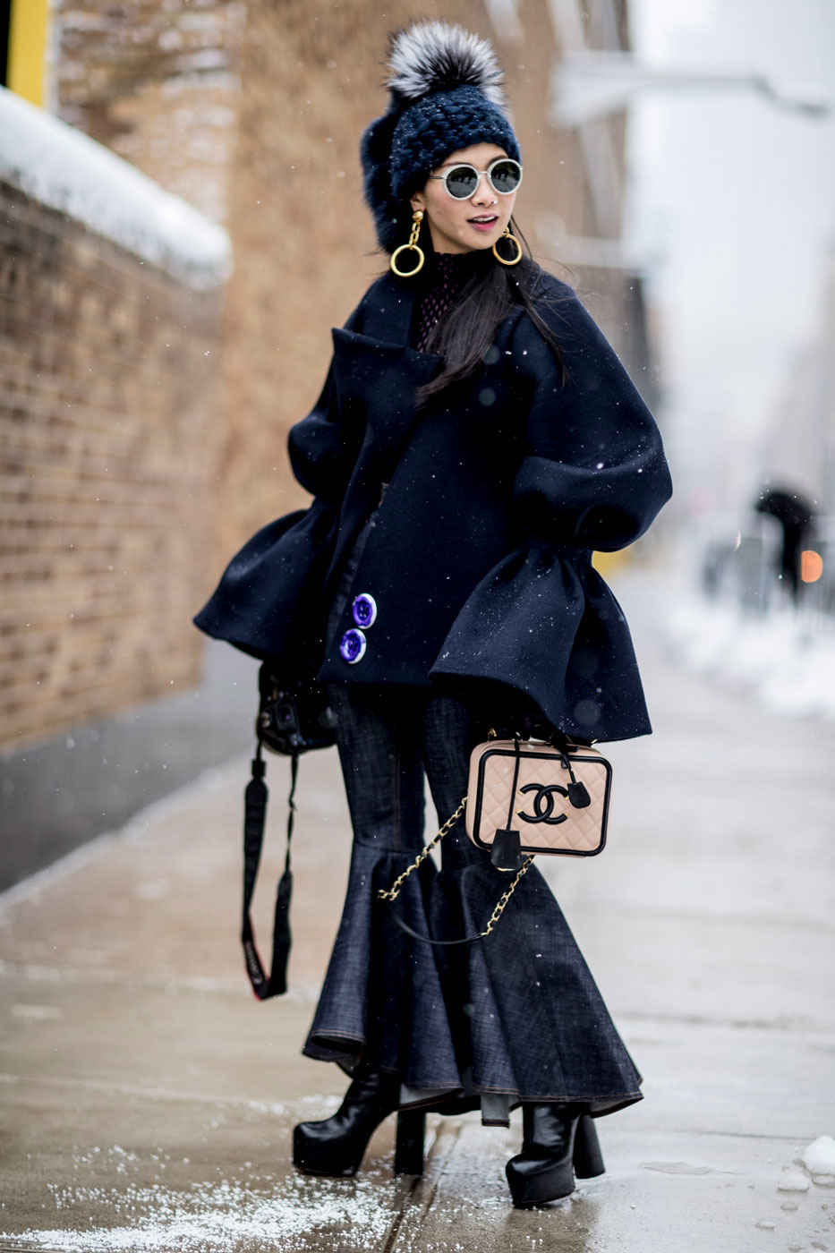 10-nyfw-street-style-fall-2017-day-1